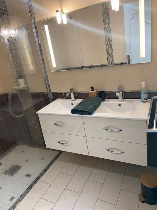 Appartement Spacieux Cases-de-Pene Luaran gambar